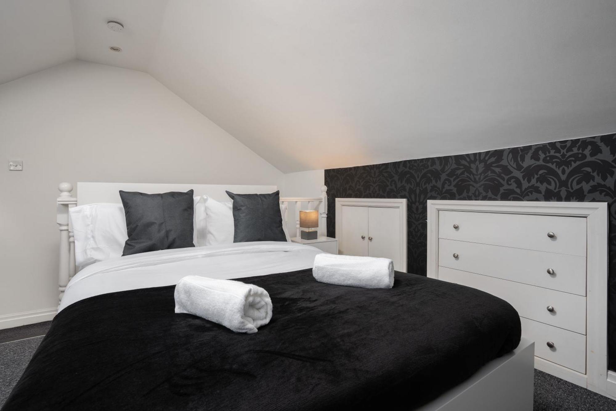 Apartment Charming 5-bedroom Terraced House In Old Swan